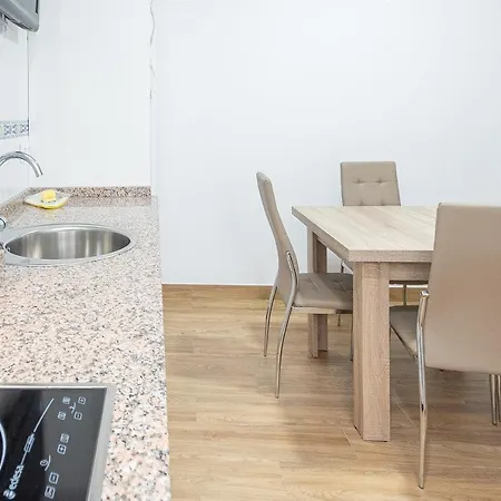 La Casa De Margaritas Apartman Cádiz